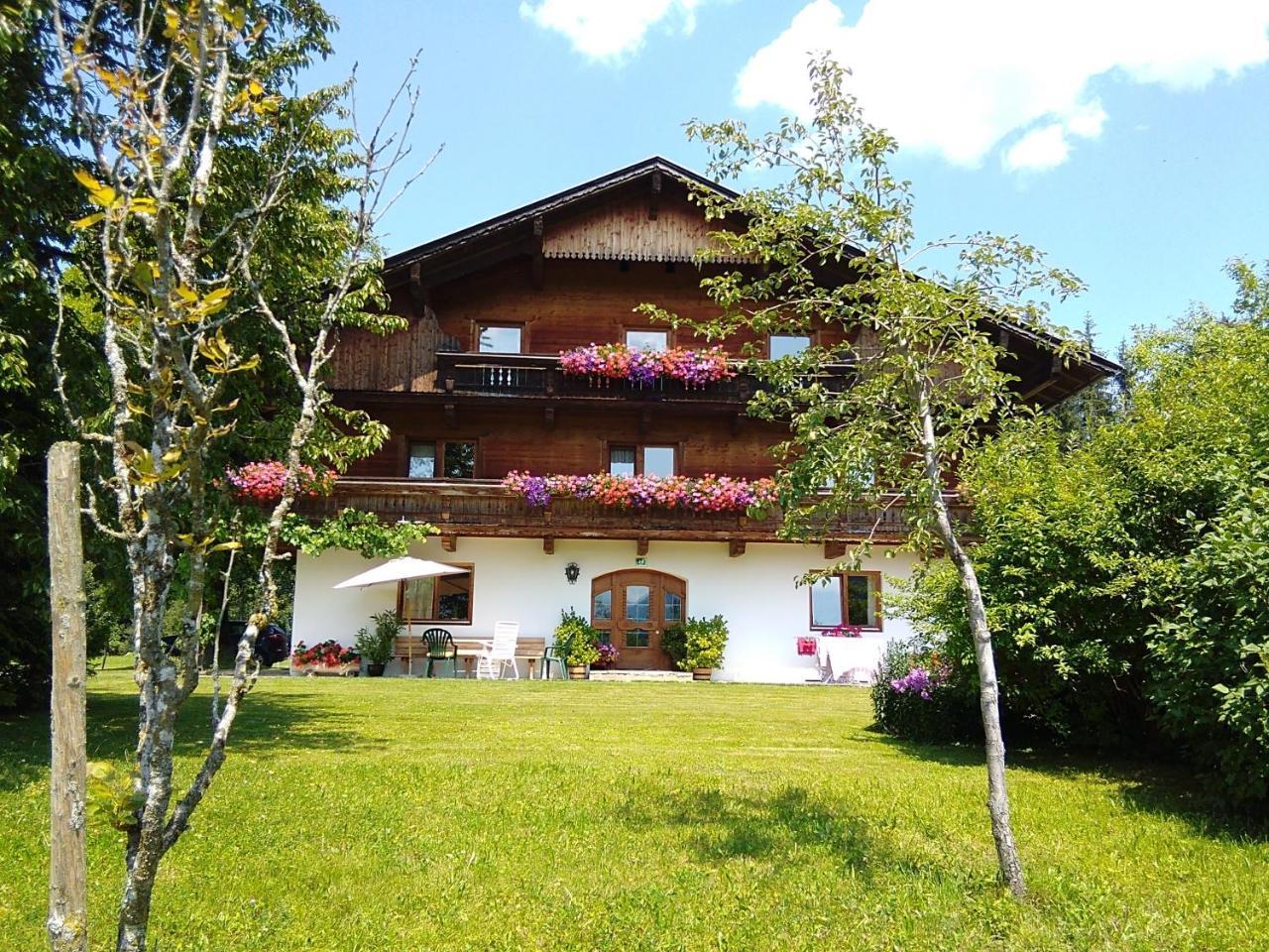 Bauernhof Hintenberg Itter Exterior photo